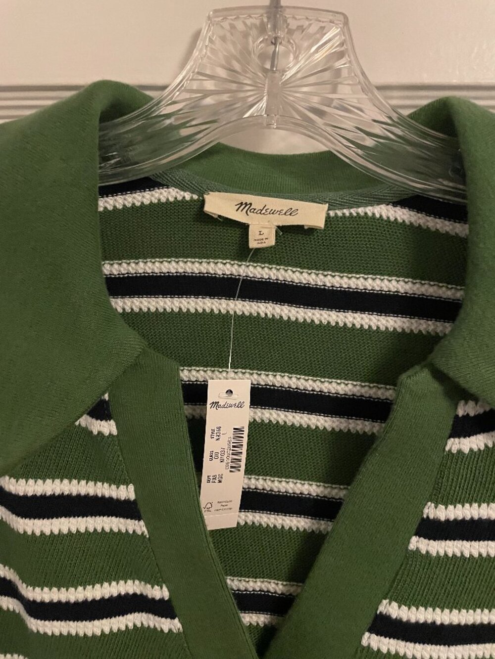 Relaxed V-Neck Polo Shirt in Stripe (garden green) - size large -NWT - Picture 3 of 5